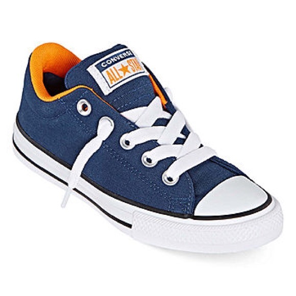 boys converse size 2